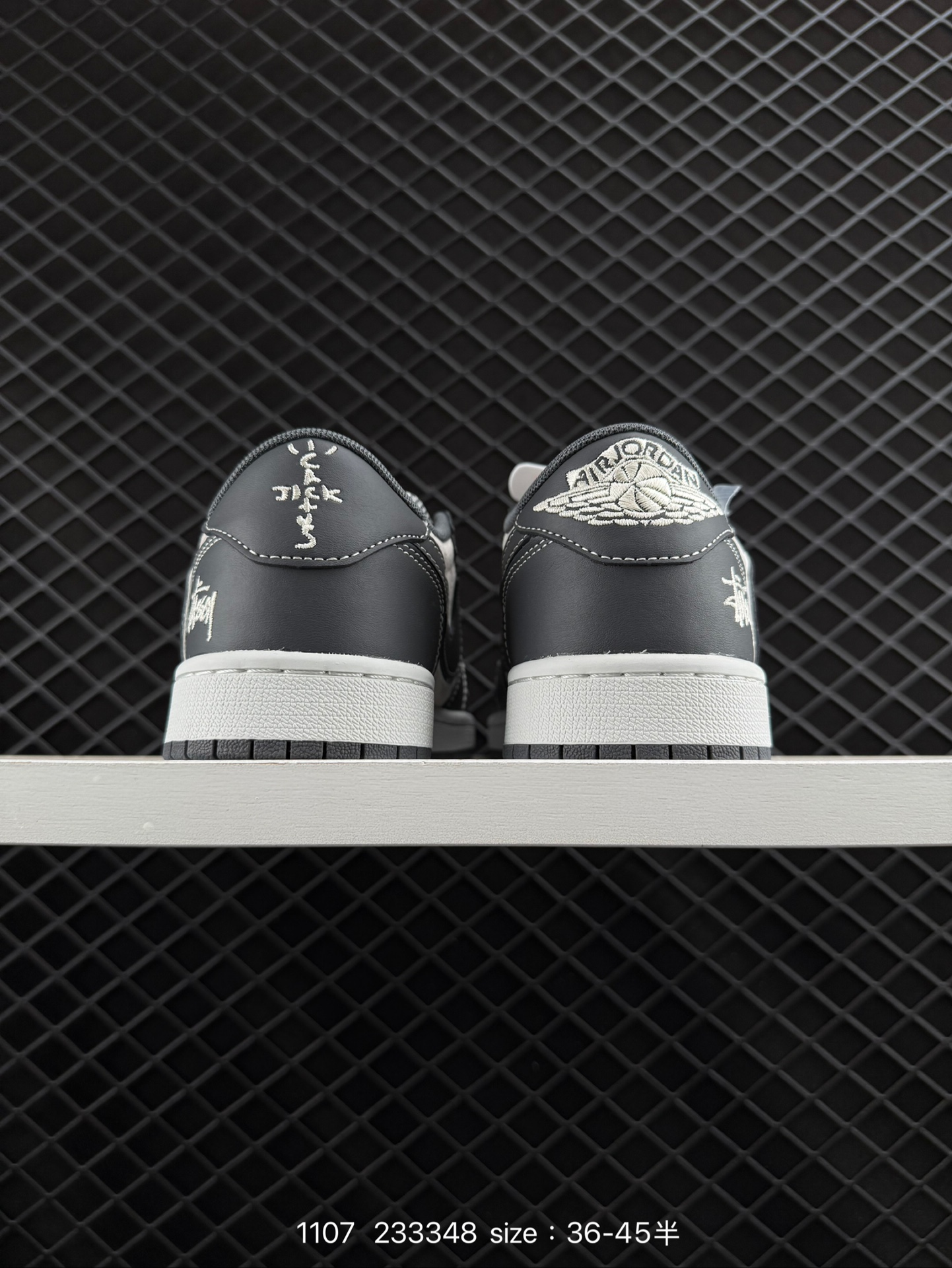 Travis Scott x Air Jordan 1 ” Reverse Mocha “